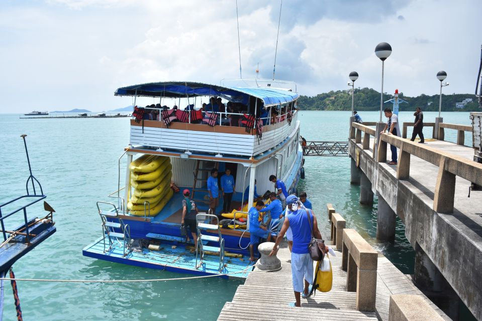 Phuket: Hong by Starlight With Sea Cave Kayak & Loi Krathong - Delectable Thai Cuisine on Board