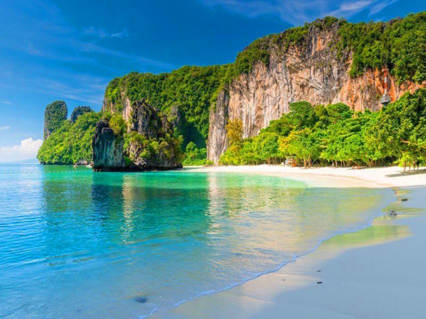 Phuket: Private Hong Island Speedboat Charter Tour - Hong Island Lagoon