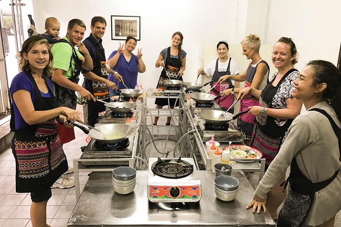 Pink Chili - Thai Cooking Class and Market Tour in Bangkok - Included Dishes and Dessert