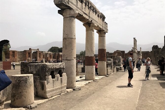 Pompeii: Guided Small Group Tour Max 6 People With Private Option - Confirmation and Accessibility