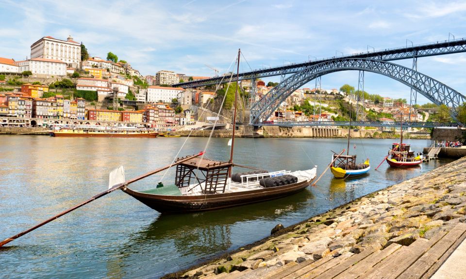 Porto Tour Full Day - Group Size & Accessibility