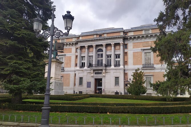 Prado Museum Private Tour in Madrid - Private Guide for Personalized Experience
