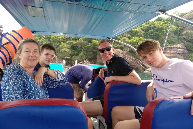 PREMIUM Snorkel & Islands Hopping by Speedboat-Seafood Bbq(Max12) - Capacity and Inclusions