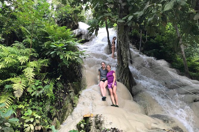 Private Chiang Mai Tour to Bua Thong Waterfalls and Ziplining - Customer Experiences and Reviews