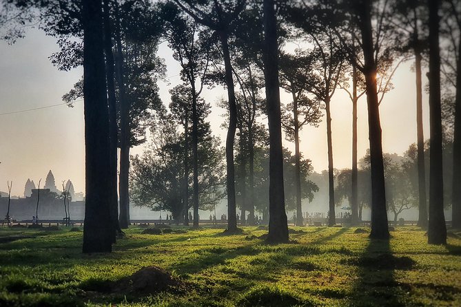 Private Sunrise Tour to Angkor Wat & Other Highlights With Professional Guide. - Cancellation Policy