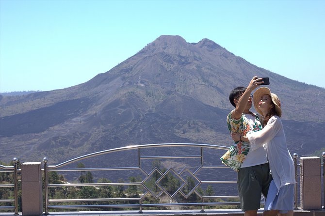 Private Tour: Bali Volcano With Jungle Swing Experience - Indulging in Buffet Lunch