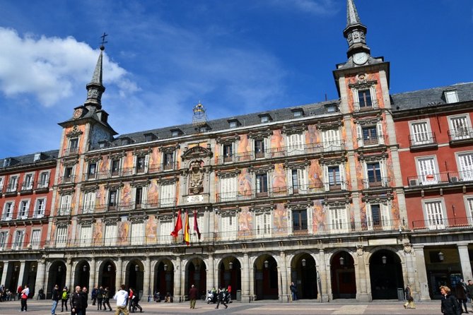 Private Walking Tour: Madrid Old Town With a Local Guide - Tailored Experience