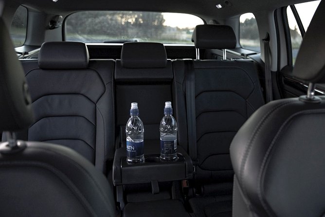 Reykjavik International Airport Private Arrival Transfer - Baggage Allowance and Accommodations