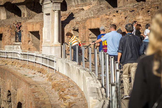 Rome Combo: Colosseum & Forum With Rome Must-See Walking Tour - Experiencing Iconic Landmarks