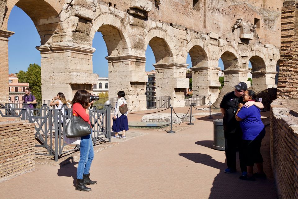 Rome: Hop-on Hop-off Bus Tour and Colosseum Experience - Important Information