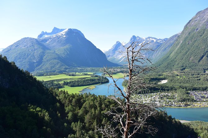 Romsdalsstigen Via Ferrata - Introwall - Departure and Meeting Point