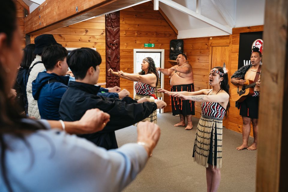 Rotorua: Māori Cultural Performance With Dancing - Accessibility Information