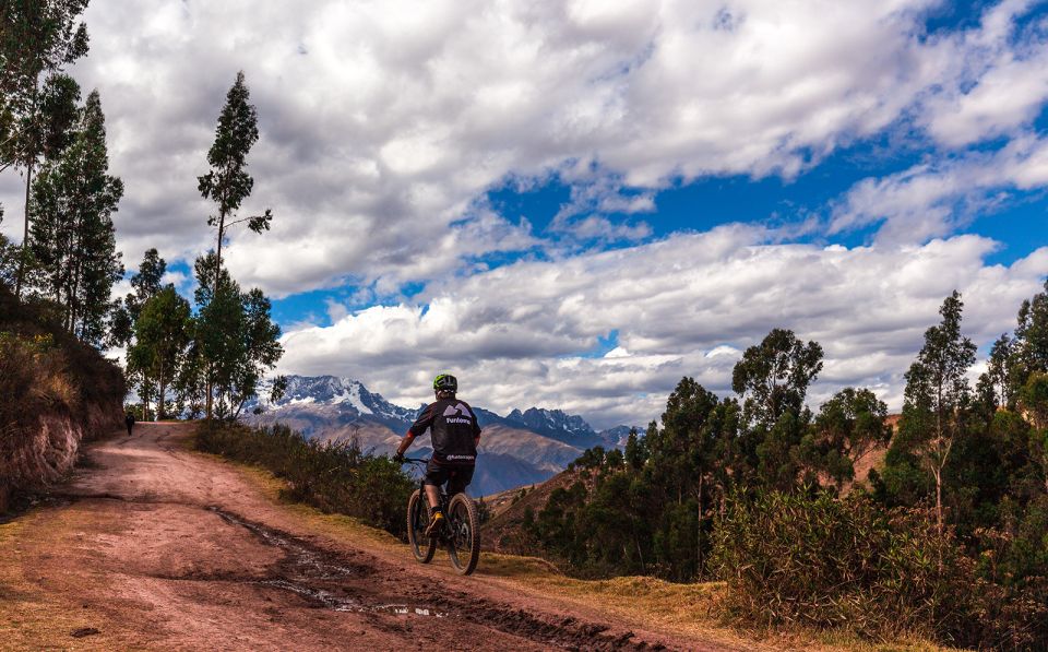 Sacred Valley: Electric Bicycle Route of Native Potatoes - Gear and Safety