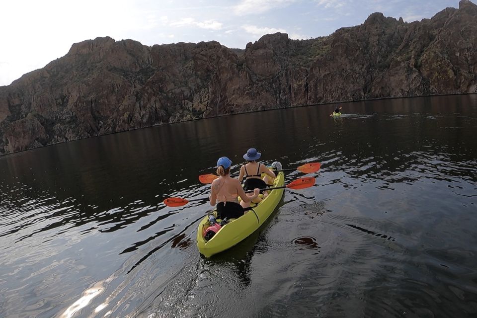 Saguaro Lake: Guided Kayaking Tour - Arrival and Check-in