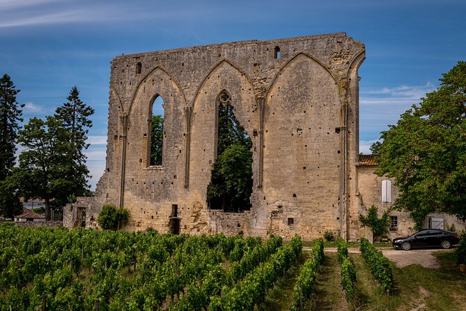 Saint-Émilion Wine Tour By Electric Bike, Lunch Included - Lunch in Chateau Gardens