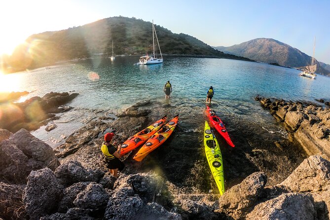 Saint Nicholas Island Sea Kayaking Tour - Skill Levels Catered