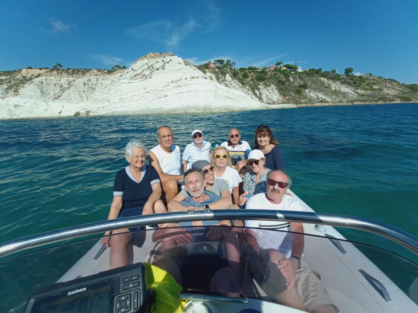 San Leone: Private Boat Tour to the Scala Dei Turchi & Drink - Boat Amenities and Inclusions