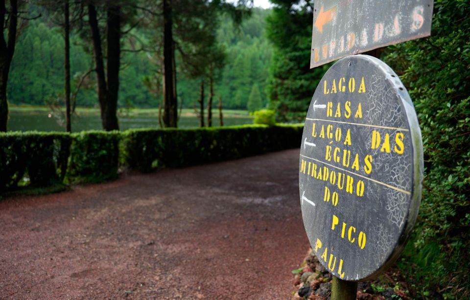 São Miguel: Sete Cidades and Crater Lakes Hike - Thermal Baths in Ferraria