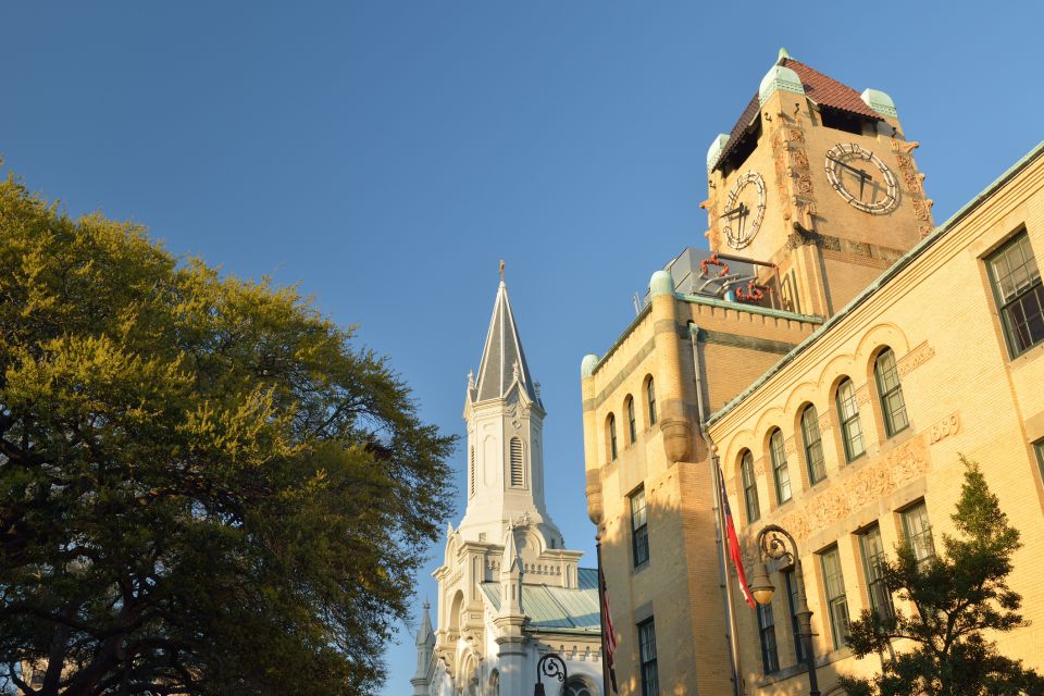 Savannah: Historic Church Tour - Weather and Entry Considerations