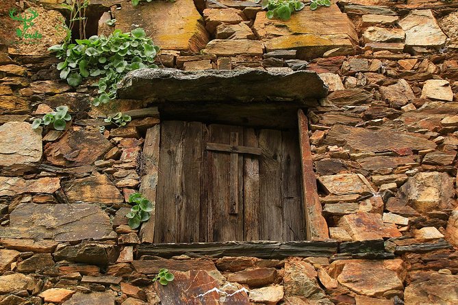 Schist Villages at Lousa Mountain - Tour Group Size and Type
