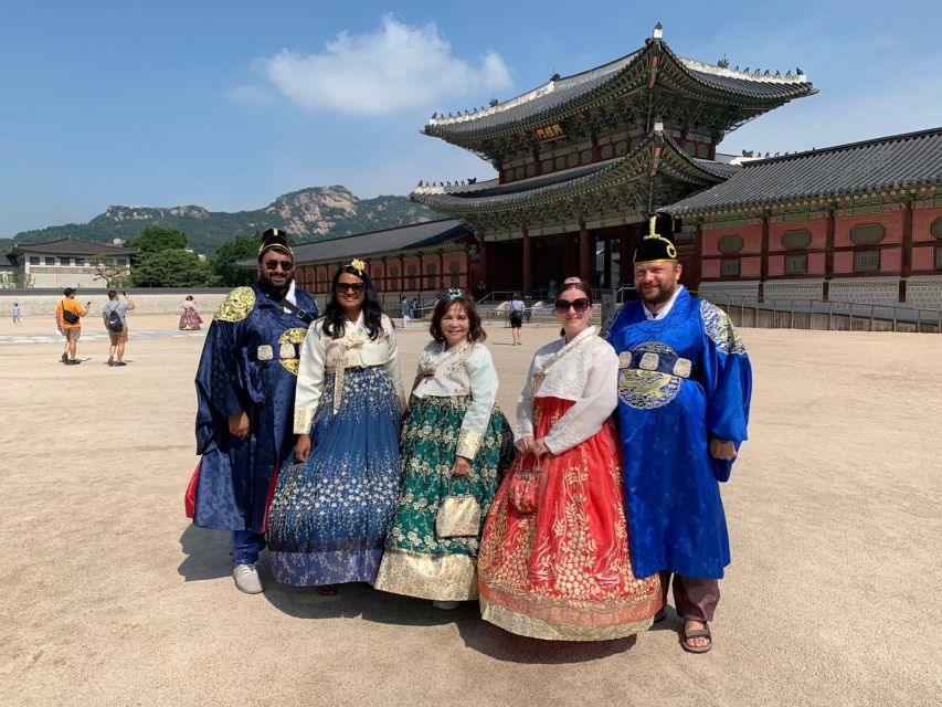 Seoul: City Hightlights, Palace Tour, and Optional Hanbok - Meeting Point Confirmation