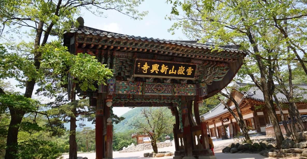 Seoul: Mt Seorak Hike With Naksansa Temple or Nami Island - Optional Trip to Nami Island