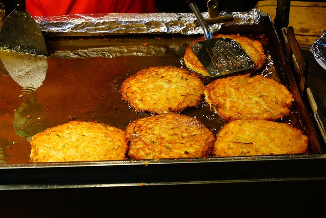 Seoul Night Private Tour(Korean BBQ, N-Tower, Seoul Fortress, Local Market) - Experience the Night Market