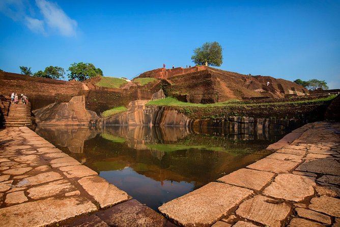 Sigiriya Rock Fortress, Pidurangala Rock & Village Tour (Private Day Tour ) - Pickup and Meeting Options