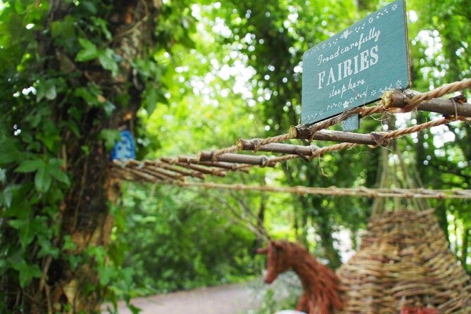 Skip the Line: Bunratty Castle and Folk Park Admission Ticket - Medieval Furnishings and Artworks