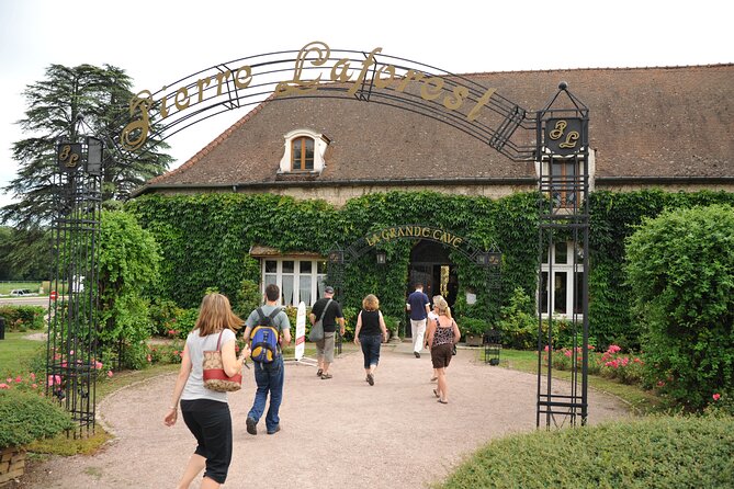 Small Group Burgundy Tour of Beaune With Wine Tasting From Dijon - Guided Tour of Beaune