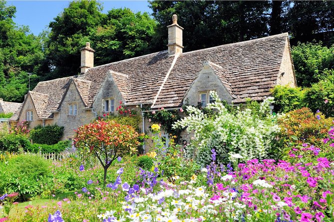 Small Group Cotswolds Villages, Stratford and Oxford Day Tour From London - Luxury Mini-Coach Transportation