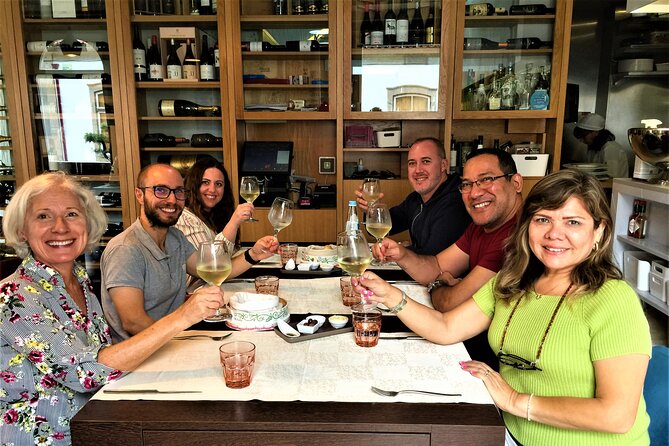 Small Group Day Trip to Braga and Guimarães With Lunch Included - Pickup and Drop-off