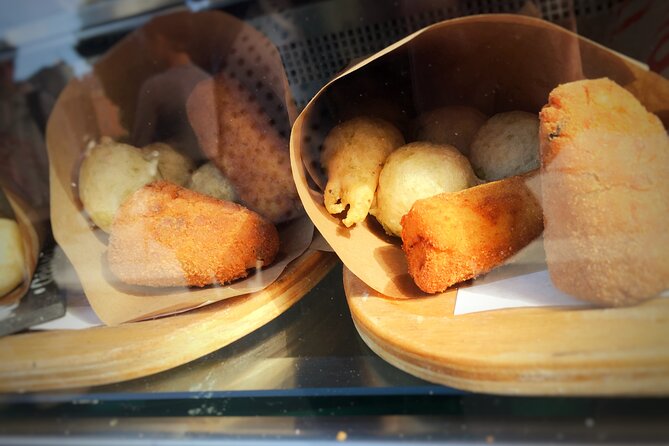 Small Group Naples Street Food Tour Guided by a Foodie - Insider Tips From a Local