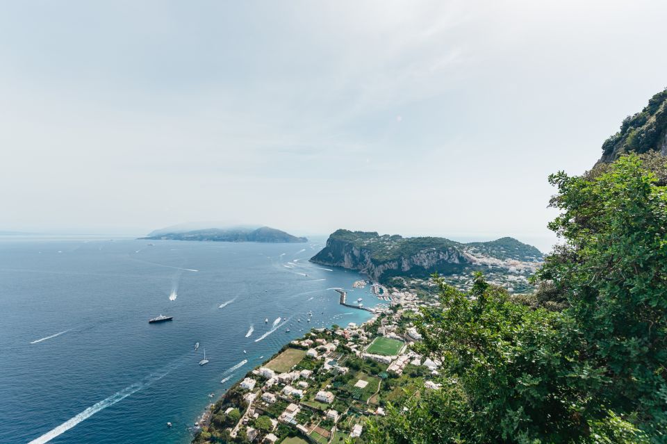 Sorrento: Coast and Capri Boat Trip With Blue Grotto Option - Boat Cruise Details