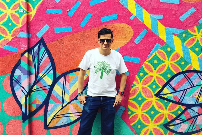 Street Art Guided Tour in Madrid - Inclusions and Amenities