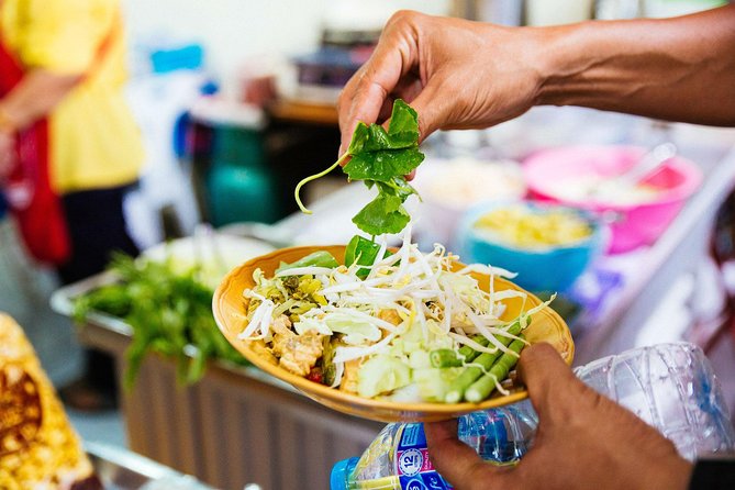 The 10 Tastings of Bangkok: Private Street Food Tour - Vegetarian Alternatives Available