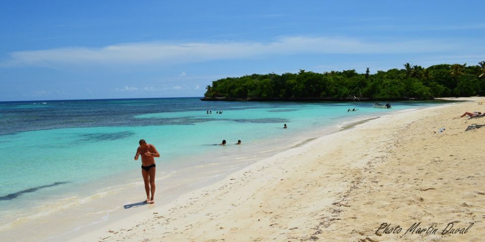 The 7 Hidden Beaches In Samaná & Las Galeras - Panoramic Lookout