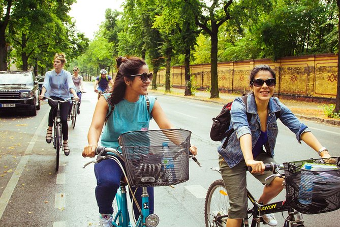 The Beauty of Berlin by Bike: Private Tour - Checkpoint Charlie