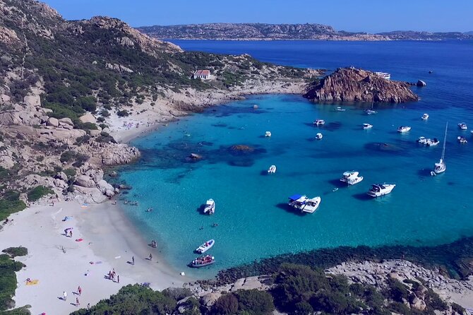 The La Maddalena Archipelago Comfort Boat Tour - Accessibility and Accommodations