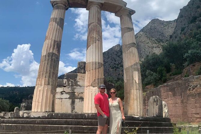 Thermopylae and Delphi Private Full-Day Tour From Athens - Professional Driver and Commentary