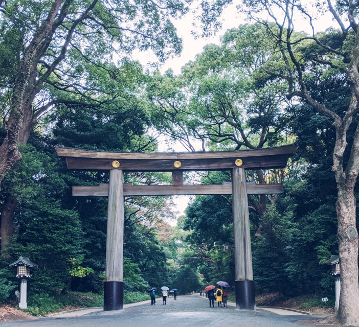 Tokyo: Meiji Jingu Shrine With Smartphone Audio Guide App - Navigating Meiji Jingu With Ease