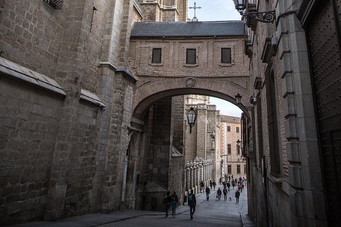 Toledo Monumental Tour With Tourist Bracelet - Cancellation Policy