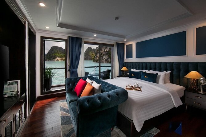 Top 1 Ha Long-Lan Ha Bay Luxury 5 Star Cruises & Balcony Cabin - Activities and Entertainment