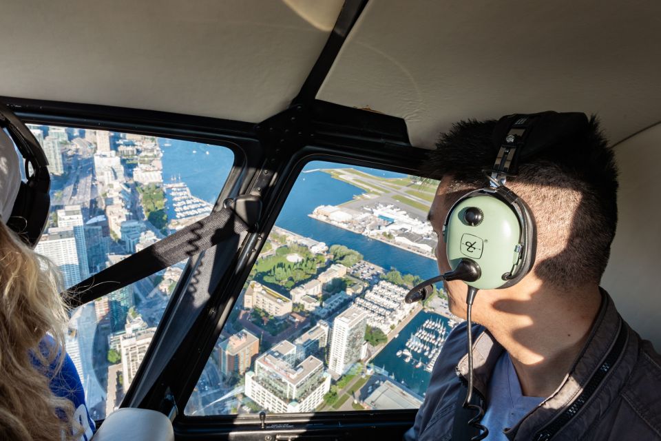 Toronto: City Sightseeing Helicopter Tour - Age and Weight Requirements