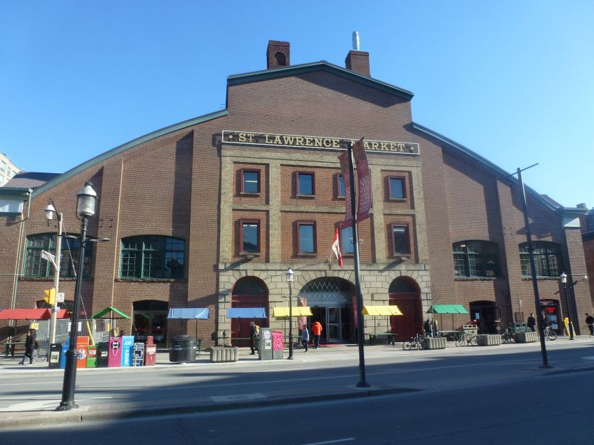 Toronto: Downtown City Landmarks Self-Guided Audio Tour - Key Points