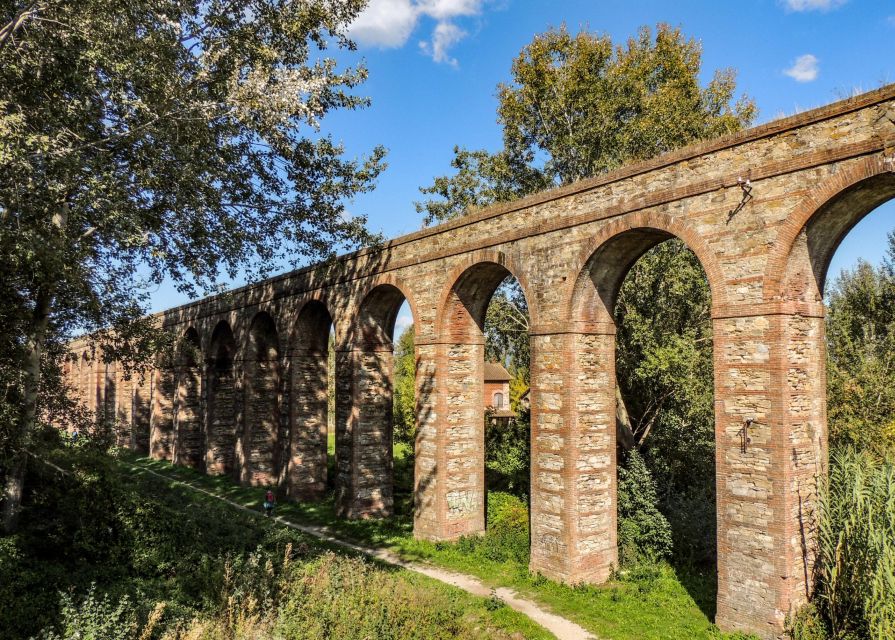 Trekking and Bike Tour in the Countryside of Lucca - Booking and Cancellation Details