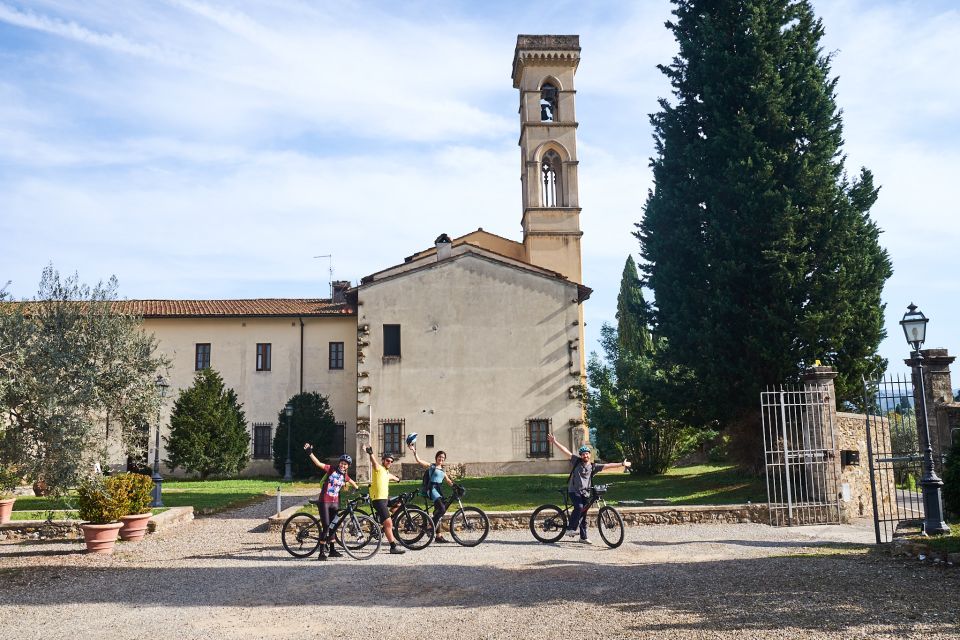 Tuscany Hills Bike Tour With Lunch at Farm and Wine Tasting - Countryside Exploration