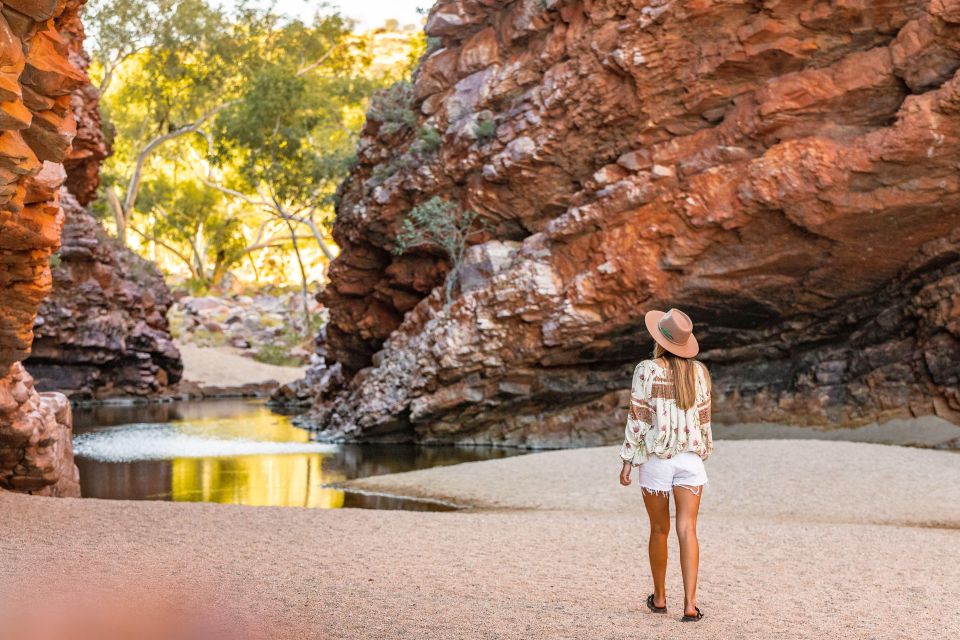 Uluru Kings Canyon West MacDonnell Ranges 4 Day 4WD Tour - Frequently Asked Questions