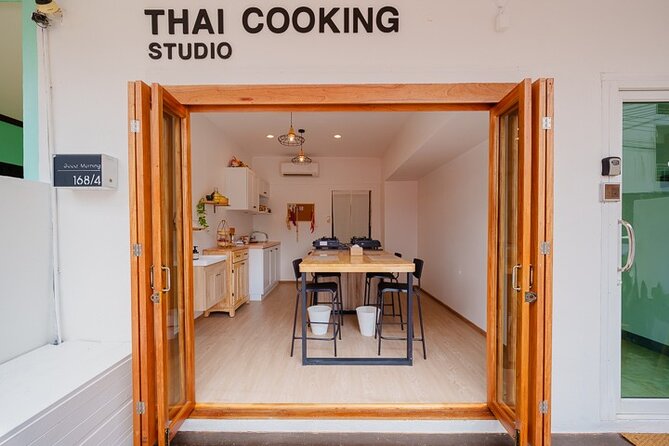 Unique Private Thai Cooking Experience in Patong With Chef Care - Confirmation and Accessibility