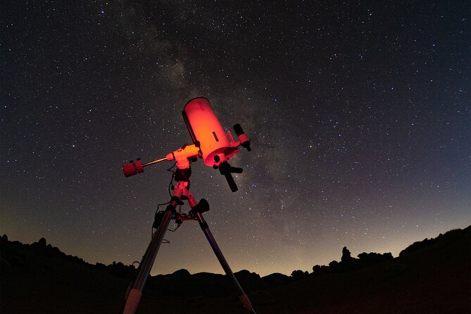 Universe In Your Hands - Stargazing Immersion